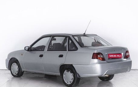 Daewoo Nexia I рестайлинг, 2010 год, 360 000 рублей, 2 фотография