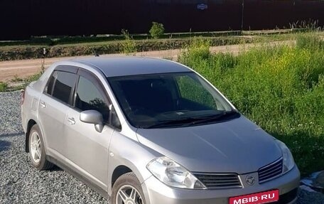 Nissan Tiida, 2007 год, 675 000 рублей, 1 фотография