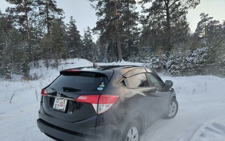 Honda Vezel, 2018 год, 1 920 000 рублей, 6 фотография