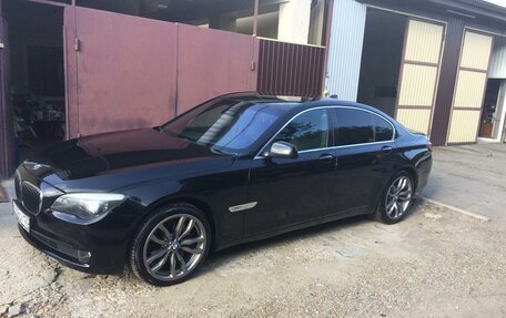 BMW 7 серия, 2010 год, 1 900 000 рублей, 2 фотография