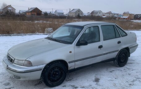 Daewoo Nexia I рестайлинг, 2004 год, 105 000 рублей, 1 фотография