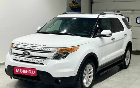 Ford Explorer VI, 2013 год, 2 349 900 рублей, 3 фотография