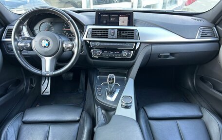 BMW 3 серия, 2018 год, 2 699 000 рублей, 14 фотография