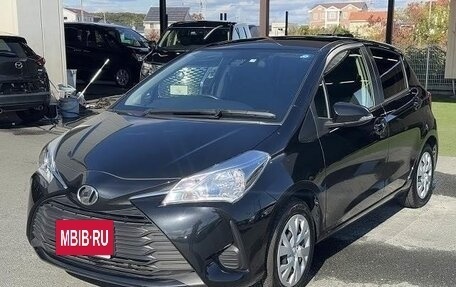 Toyota Vitz, 2017 год, 1 450 000 рублей, 6 фотография