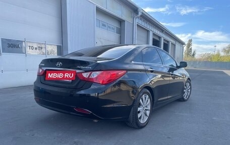 Hyundai Sonata VI, 2010 год, 1 290 000 рублей, 4 фотография