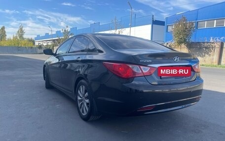 Hyundai Sonata VI, 2010 год, 1 290 000 рублей, 5 фотография