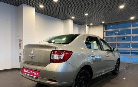 Renault Logan II, 2016 год, 910 000 рублей, 3 фотография