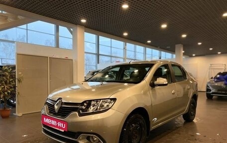 Renault Logan II, 2016 год, 910 000 рублей, 7 фотография