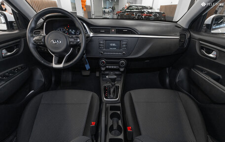 KIA Rio IV, 2020 год, 1 660 000 рублей, 9 фотография