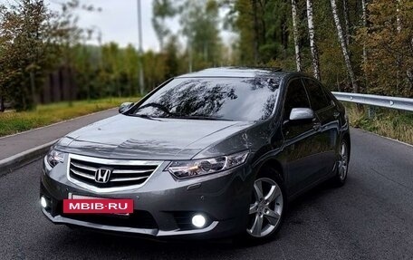 Honda Accord VIII рестайлинг, 2011 год, 1 325 000 рублей, 3 фотография