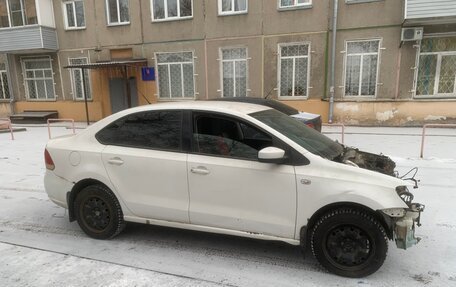 Volkswagen Polo VI (EU Market), 2012 год, 455 000 рублей, 2 фотография