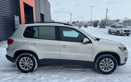 Volkswagen Tiguan I, 2011 год, 1 099 000 рублей, 4 фотография