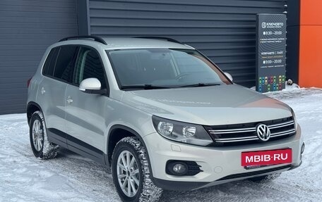 Volkswagen Tiguan I, 2011 год, 1 099 000 рублей, 3 фотография