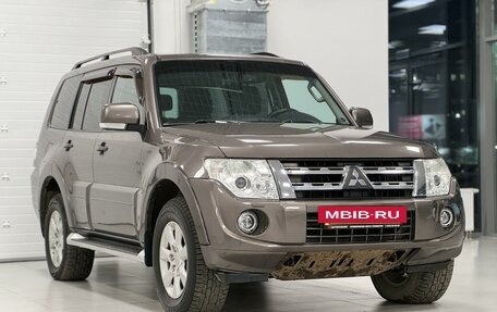 Mitsubishi Pajero IV, 2012 год, 2 185 000 рублей, 3 фотография