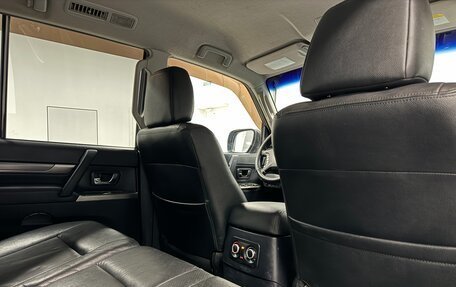 Mitsubishi Pajero IV, 2012 год, 2 185 000 рублей, 19 фотография