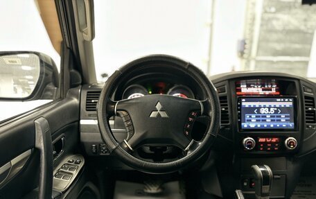 Mitsubishi Pajero IV, 2012 год, 2 185 000 рублей, 23 фотография