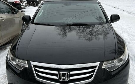 Honda Accord VIII рестайлинг, 2011 год, 1 800 000 рублей, 2 фотография