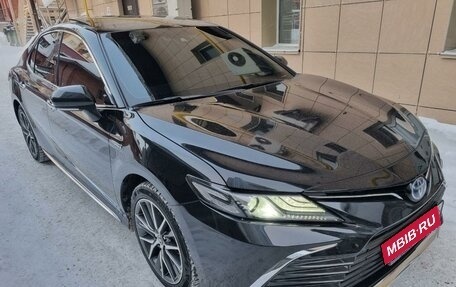 Toyota Camry, 2023 год, 4 800 000 рублей, 7 фотография