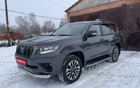 Toyota Land Cruiser Prado 150 рестайлинг 2, 2022 год, 8 800 000 рублей, 1 фотография