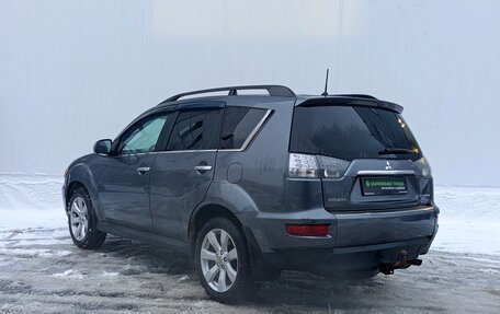 Mitsubishi Outlander III рестайлинг 3, 2012 год, 990 000 рублей, 7 фотография