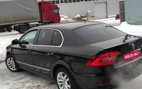 Skoda Superb III рестайлинг, 2013 год, 1 395 000 рублей, 11 фотография