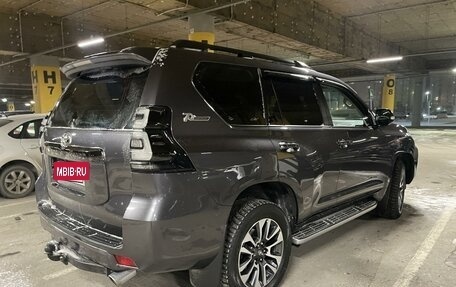 Toyota Land Cruiser Prado 150 рестайлинг 2, 2022 год, 8 800 000 рублей, 17 фотография