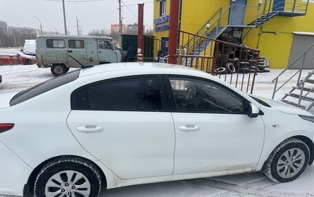 KIA Rio IV, 2018 год, 1 250 000 рублей, 9 фотография