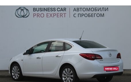 Opel Astra J, 2012 год, 1 000 000 рублей, 4 фотография