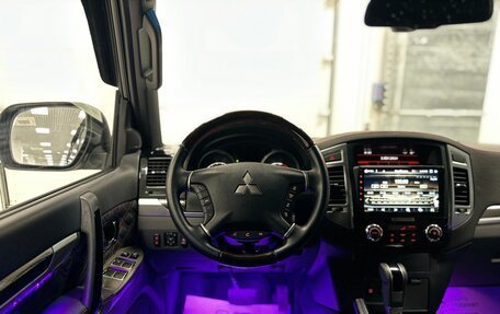 Mitsubishi Pajero IV, 2019 год, 5 052 000 рублей, 24 фотография