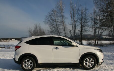 Honda Vezel, 2014 год, 1 700 000 рублей, 9 фотография