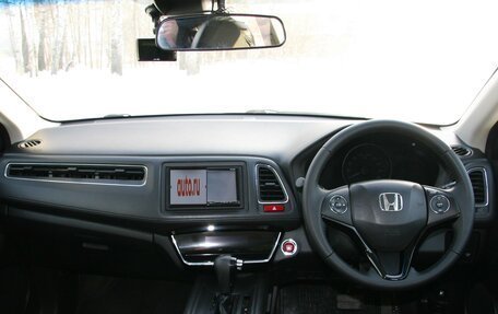 Honda Vezel, 2014 год, 1 700 000 рублей, 15 фотография