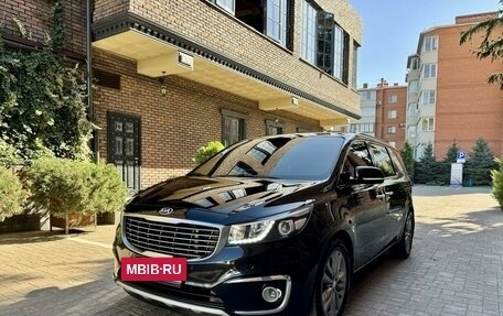 KIA Carnival III, 2017 год, 2 680 000 рублей, 8 фотография