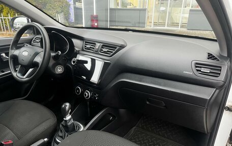 KIA Rio III рестайлинг, 2012 год, 819 000 рублей, 9 фотография