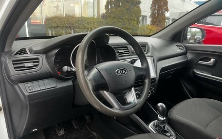 KIA Rio III рестайлинг, 2012 год, 819 000 рублей, 8 фотография