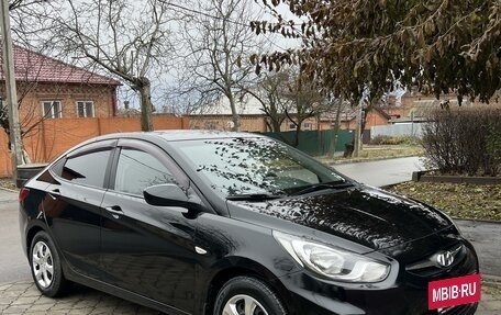 Hyundai Solaris II рестайлинг, 2011 год, 870 000 рублей, 8 фотография