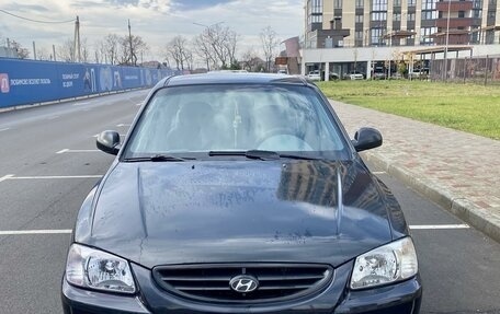 Hyundai Accent II, 2009 год, 650 000 рублей, 2 фотография