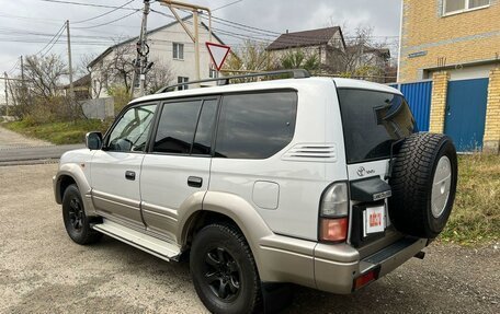 Toyota Land Cruiser Prado 90 рестайлинг, 2000 год, 1 500 000 рублей, 5 фотография