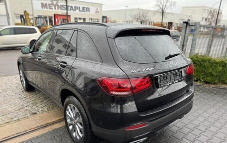 Mercedes-Benz GLC, 2020 год, 4 200 000 рублей, 4 фотография