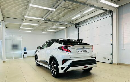 Toyota C-HR I рестайлинг, 2017 год, 2 449 000 рублей, 4 фотография