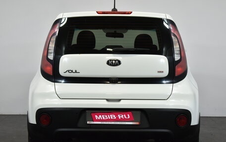 KIA Soul II рестайлинг, 2017 год, 1 489 000 рублей, 5 фотография