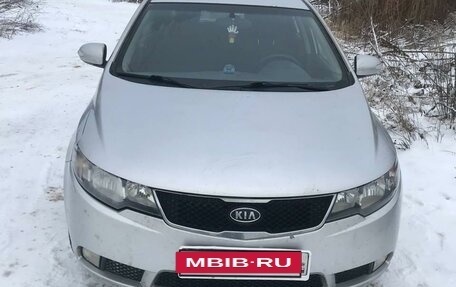 KIA Cerato III, 2009 год, 700 000 рублей, 3 фотография