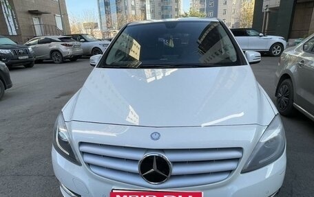 Mercedes-Benz B-Класс, 2014 год, 1 500 000 рублей, 3 фотография