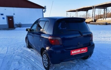 Toyota Vitz, 1999 год, 330 000 рублей, 2 фотография