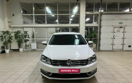 Volkswagen Passat B7, 2013 год, 1 320 000 рублей, 3 фотография