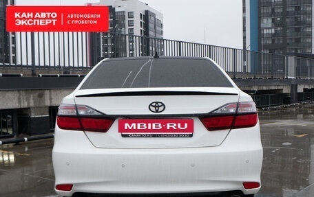 Toyota Camry, 2017 год, 2 665 000 рублей, 4 фотография