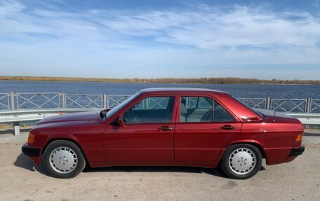 Mercedes-Benz 190 (W201), 1992 год, 1 050 000 рублей, 10 фотография