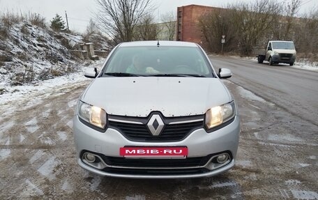 Renault Logan II, 2014 год, 450 000 рублей, 7 фотография