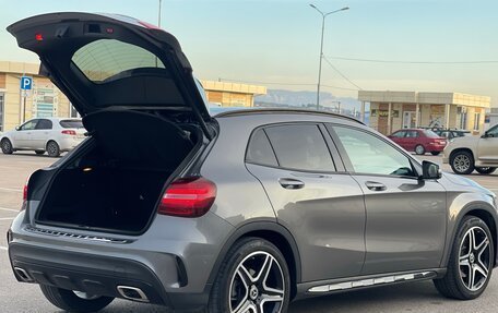 Mercedes-Benz GLA, 2018 год, 3 147 000 рублей, 13 фотография