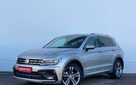 Volkswagen Tiguan II, 2019 год, 2 727 800 рублей, 1 фотография