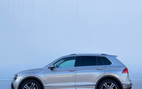 Volkswagen Tiguan II, 2019 год, 2 727 800 рублей, 17 фотография